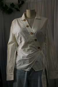 Wrap-Front Top