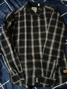 Roadster Cotton Striped shirt ( size M )
