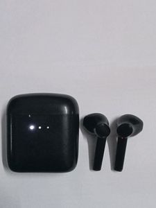 Boat Earbuds Black 🖤 No Flaw