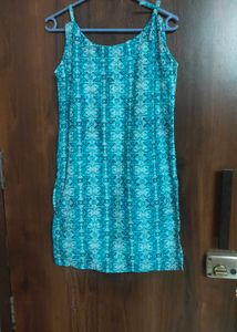 Blue Dyed Kurta Sleevless