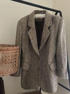 Beautiful Vintage Tweed Blazer