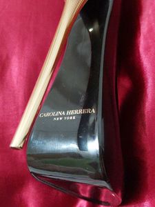 Good Girl- EDP Carolina Herrera. 8ml Decant.