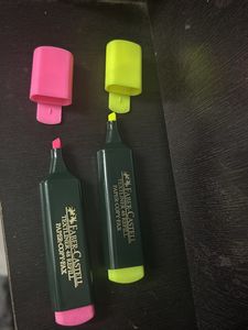 Total 5 Highlighters 3 Fabre Castell+2 New Markers