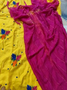 4 Mtr Long With Duppatta Suit (Issue)