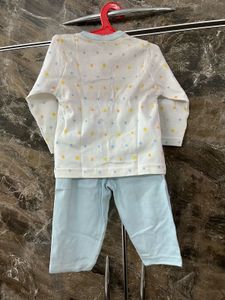 Dots New Born Full Sleeves Set ( Size:-Medium)
