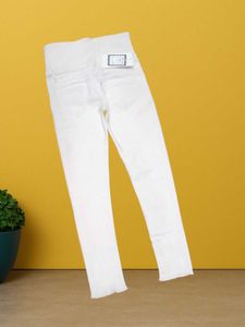 N@85 Size-28 White High-Waisted Jeans