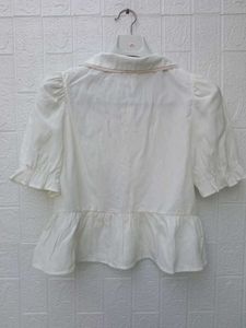 New with tag Pinterest Cute Embroidered Collar Blo