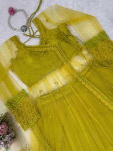 🆕️🆕️Lehenga,  Blouse, Shrug &amp; Dupatta Set