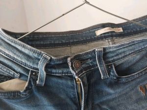 Levis Jeans For Women