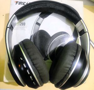 Fire Boltt Headphones