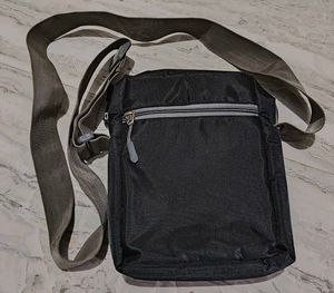 Sling bag