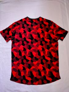 Brand New Super Quality T-shirt Men And Women