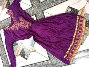 Kurti Suit And Set.....Saleeee!!!! 😍