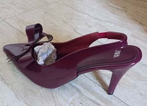 ZARA Cherry Red Bow Heels 🎀👠