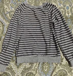 Striped Floral Sweatshirt 🌸