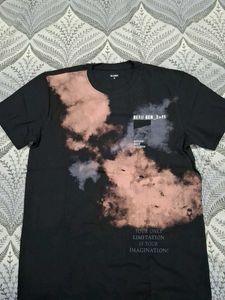 A Over Sized S Tshirt