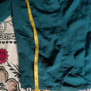 Emerald Green Puff Sleeve Crop Top