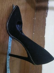 Steve Madden Black Heels