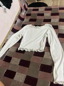 A White Top  😌