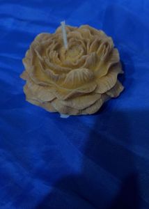 Golden Blossom Candle