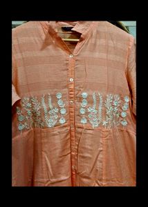 brand new srishti XL Peach Embroidered Kurta