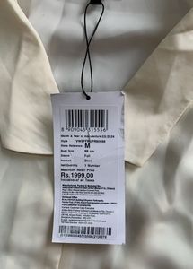 Van Heusen Women&#39;s Regular Fit Shirt - M