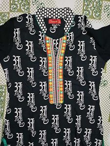 Pretty Kurta For Women