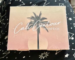 70% OFF: Smashbox Cali Contour Palette