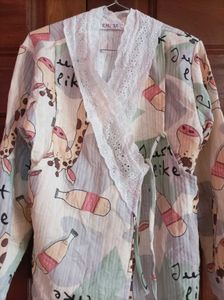 Patterned Top w/ Lace