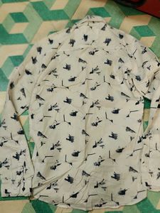 Patterned Men&#39;s Shirt