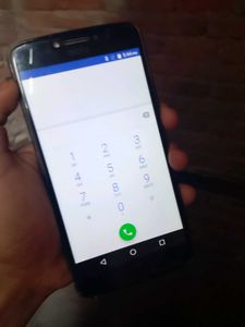 Motorola E4 Plus