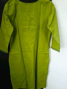 Green Embroidered Kurta