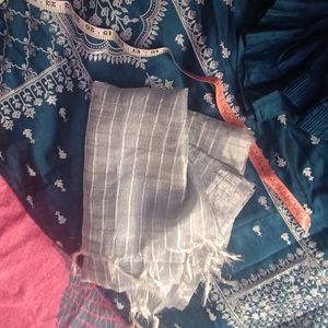 New Art Silk Suit Set From Myntra