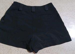 Black Pleated Shorts