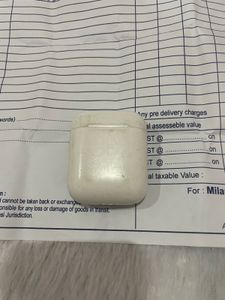 Used Apple AirPods 2nd Gen