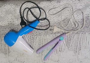 Nova Hairdryer+ Mini Hair Straightner