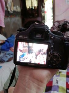 Professional Canon D 550 Canera