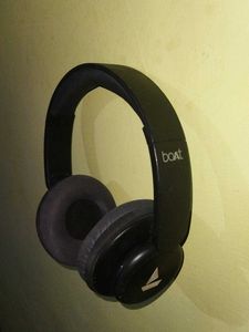 Boat Rokerz 450 Headphones