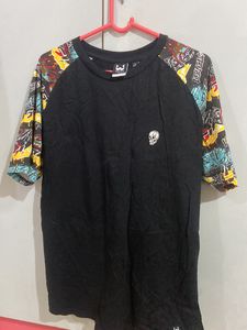 Unisex Graphics T-shirt