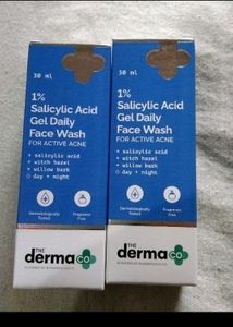 The Derma Co Salicylic Acid Gel Daily Face Wash 2