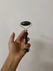 FACE ROLLER