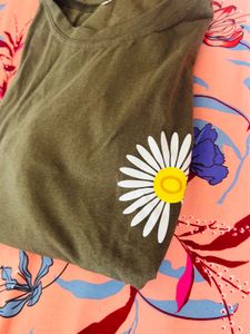 Olive Green Daisy Tee