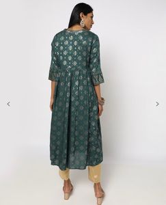 Avaasa Emerald Green Printed Anarkali Kurta