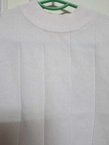 White Knit Sleeveless Top