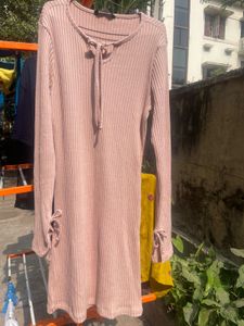 PINK WOOLLEN DRESS