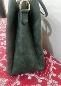 Elegant Green Handbag