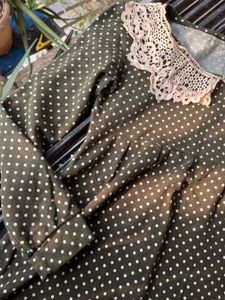 Polka Dot Top Lace Collar
