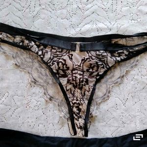 4 Thong Combo
