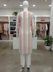 Elegant Striped Kurta with Lace Detail