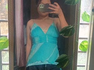 delicate pretty top